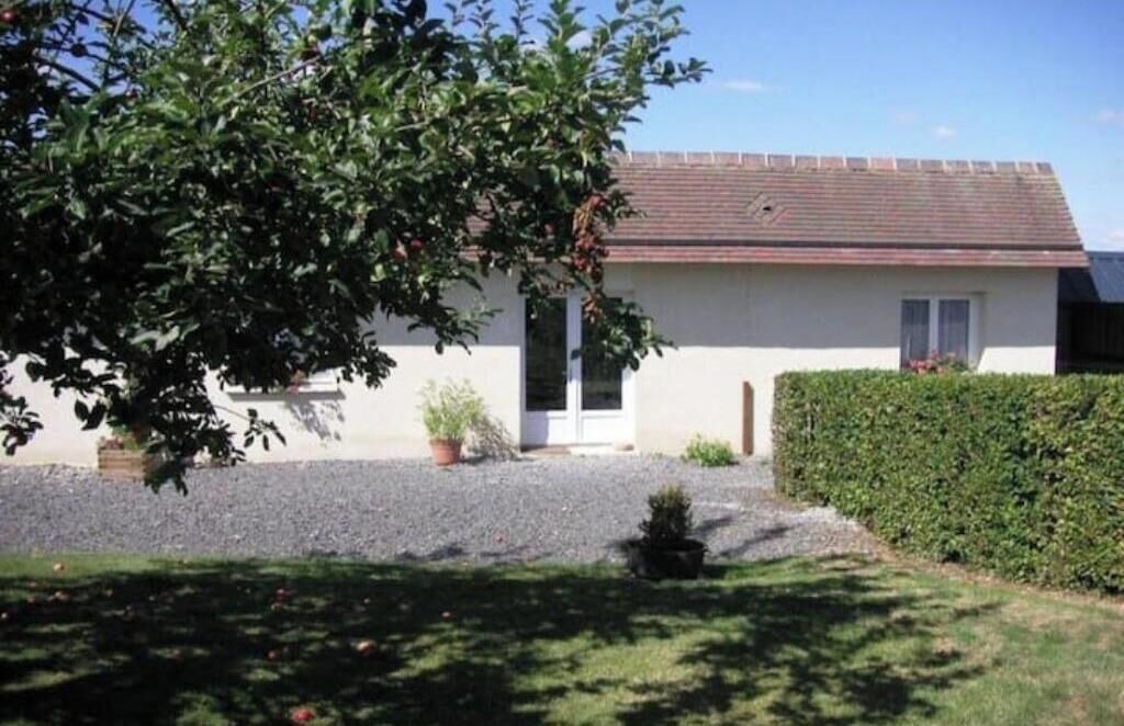 Photo of Outdoor in Les Moutiers-en-Cinglais