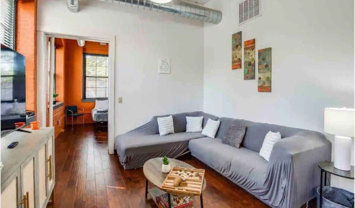 Photo of Livingroom in Rochester