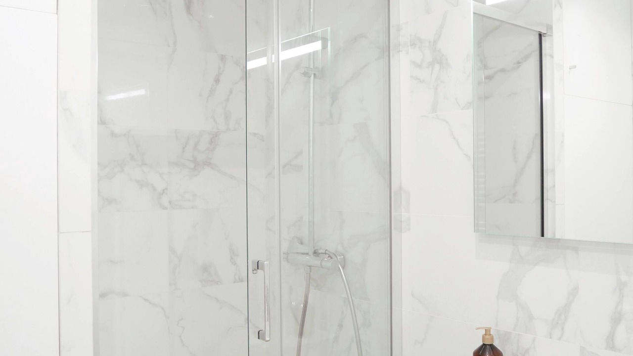 Photo of Bathroom in Deauville City Centre