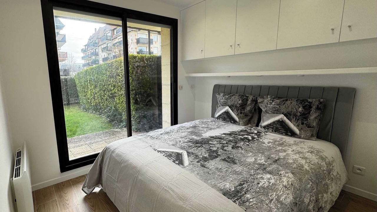 Photo of Bedroom in Deauville City Centre