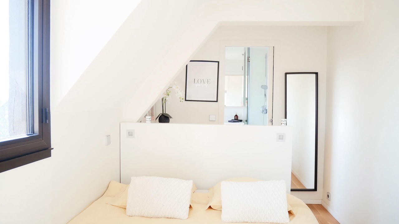 Photo of Bedroom in Deauville City Centre