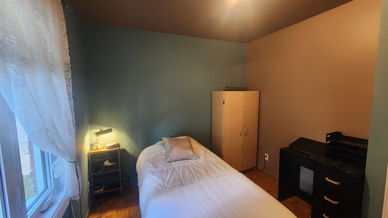 Photo of Bedroom in Saint-Emile