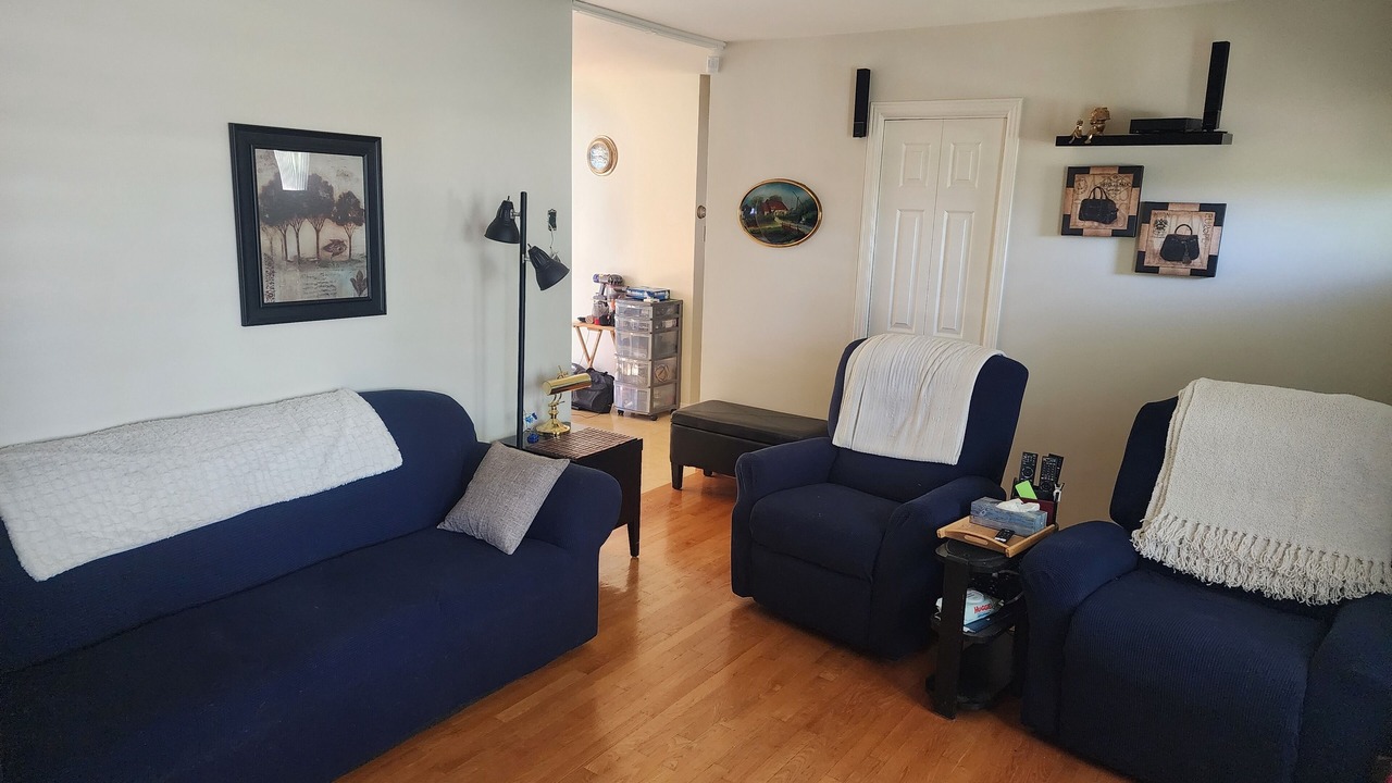 Photo of Livingroom in Saint-Emile