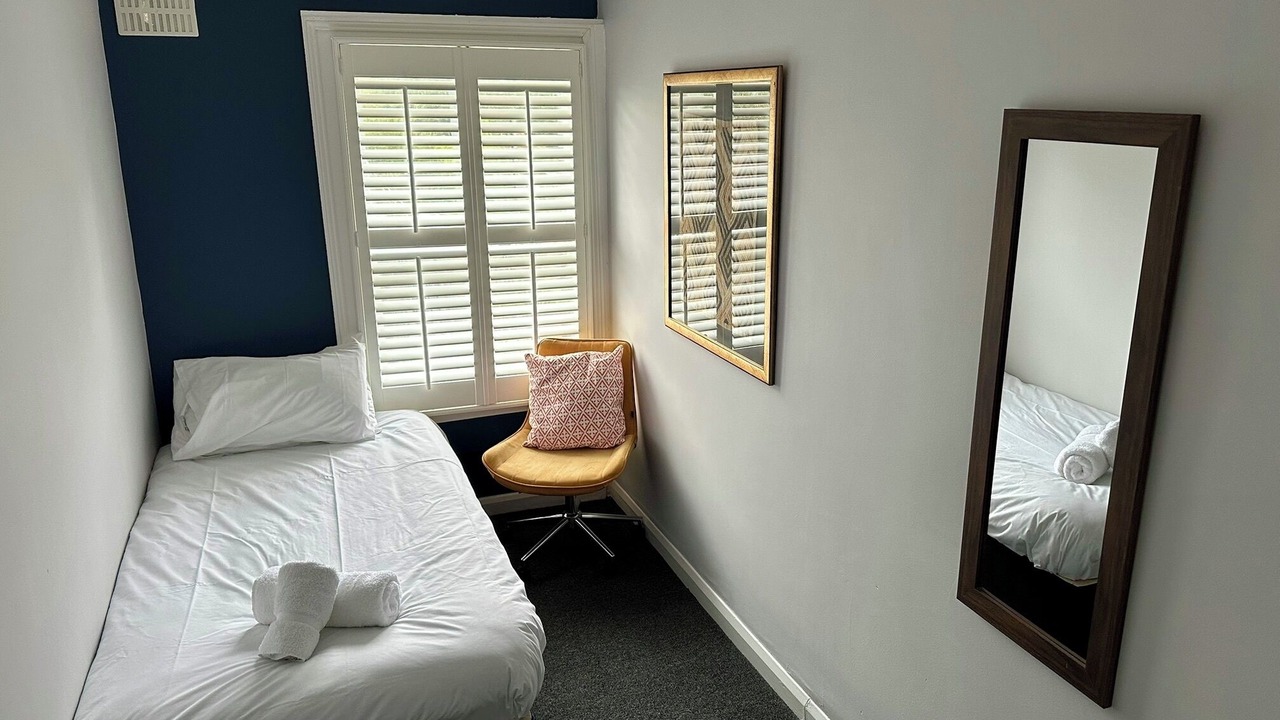 Photo of Bedroom in Bathampton