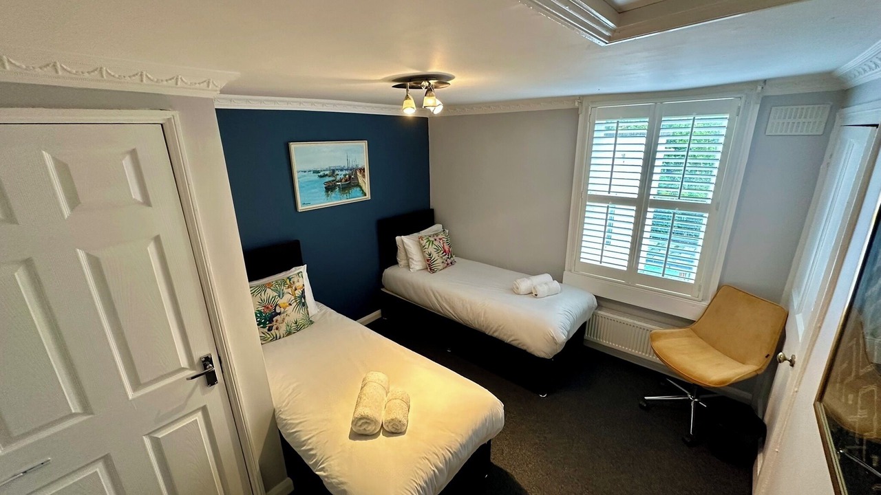 Photo of Bedroom in Bathampton