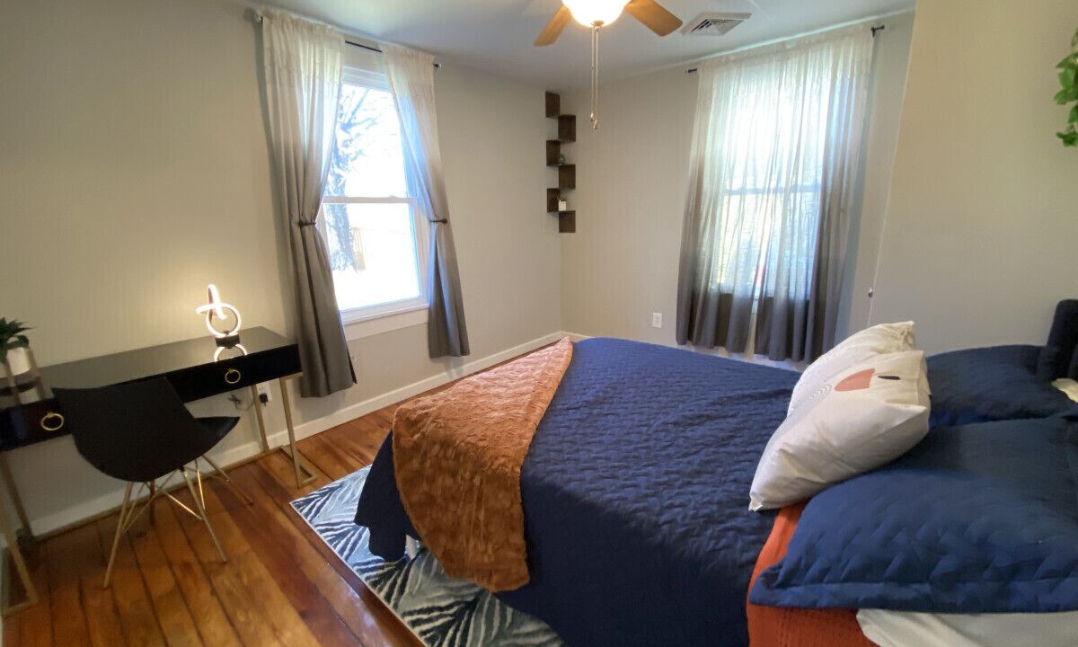 Photo of Bedroom in White Sulphur Springs