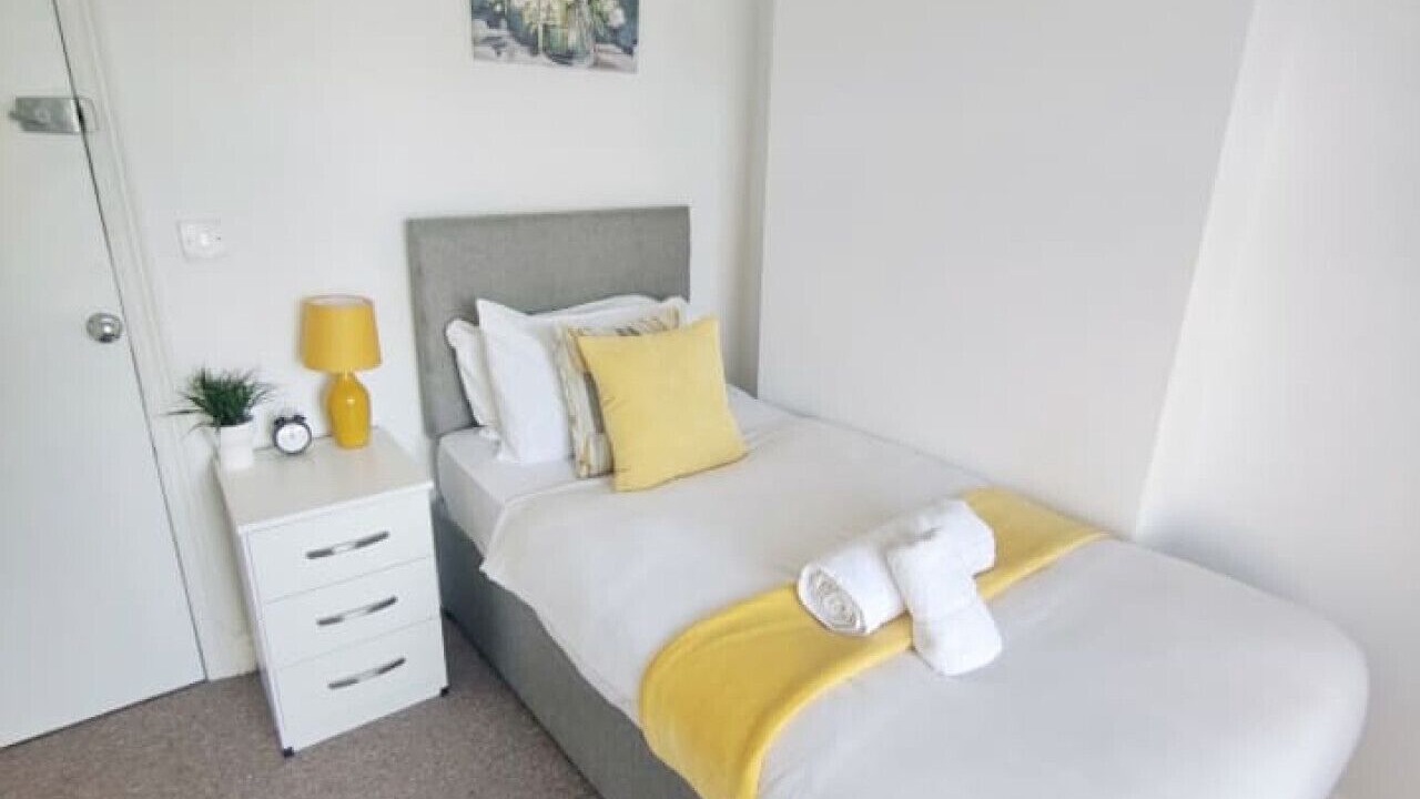 Photo of Bedroom in Weston on Trent