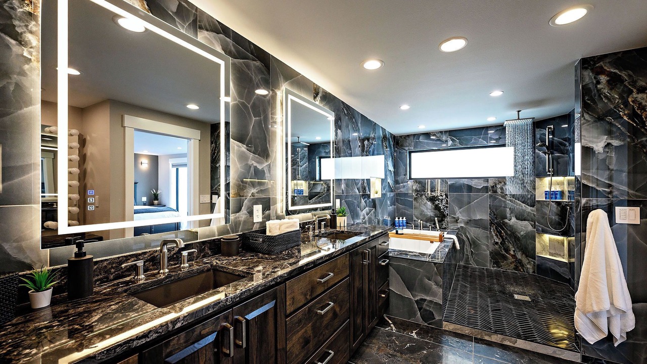 Photo of Bathroom in Rockaway Beach