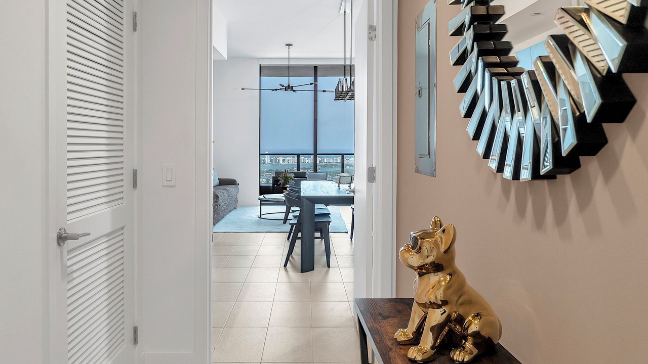 Photo of Others in Downtown Miami