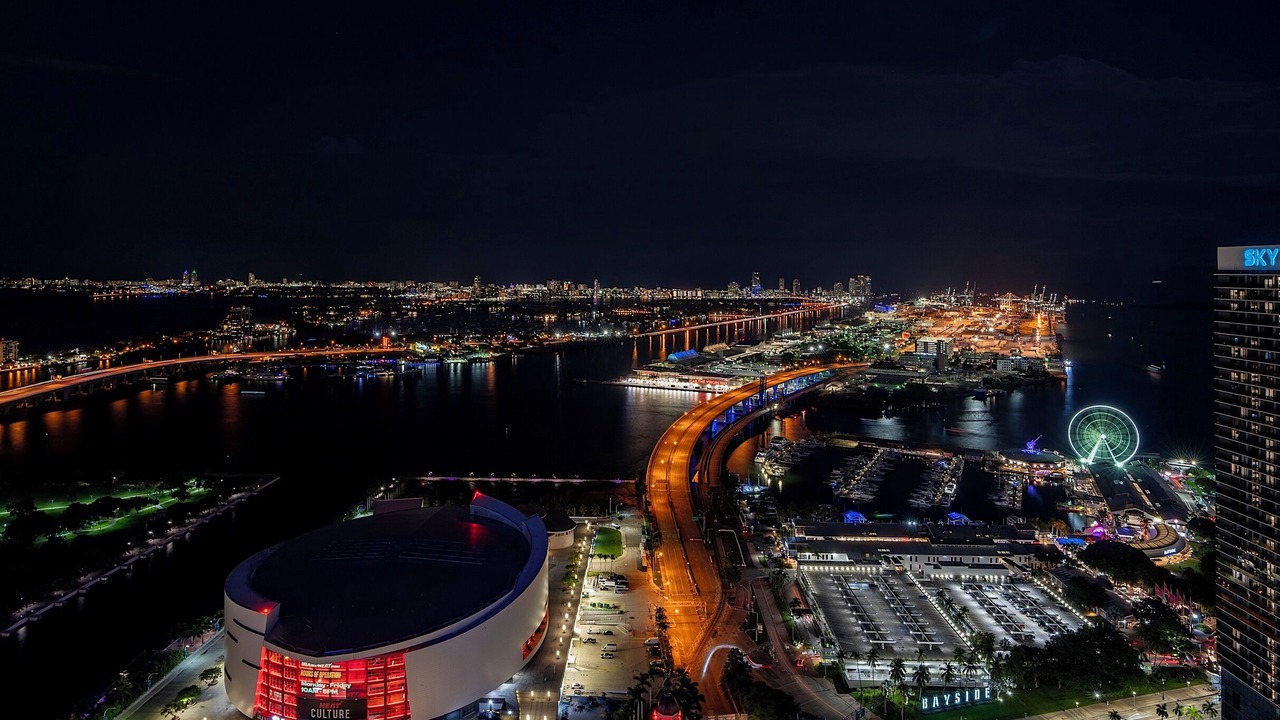 Photo of Others in Downtown Miami