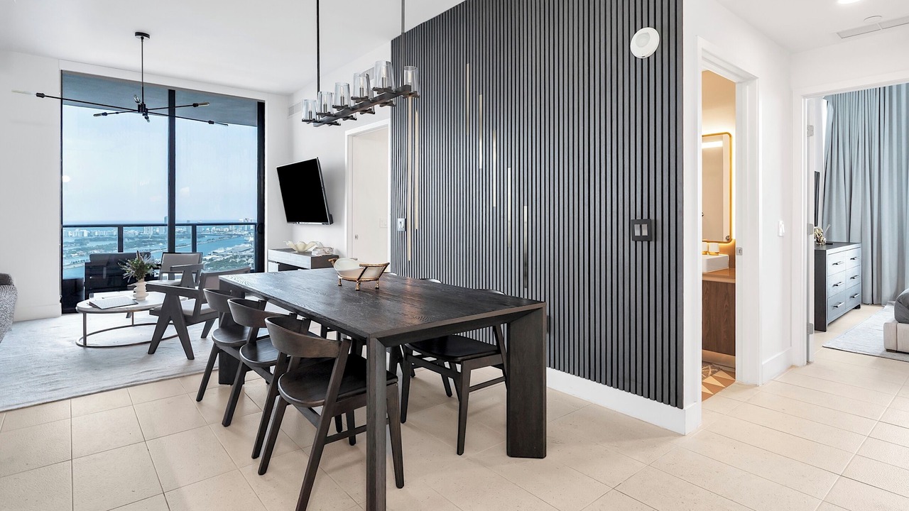 Photo of Others in Downtown Miami