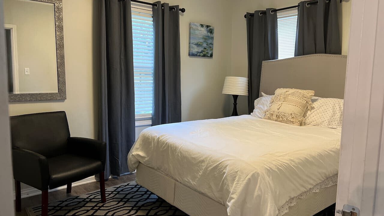 Photo of Bedroom in Northeast South Bend