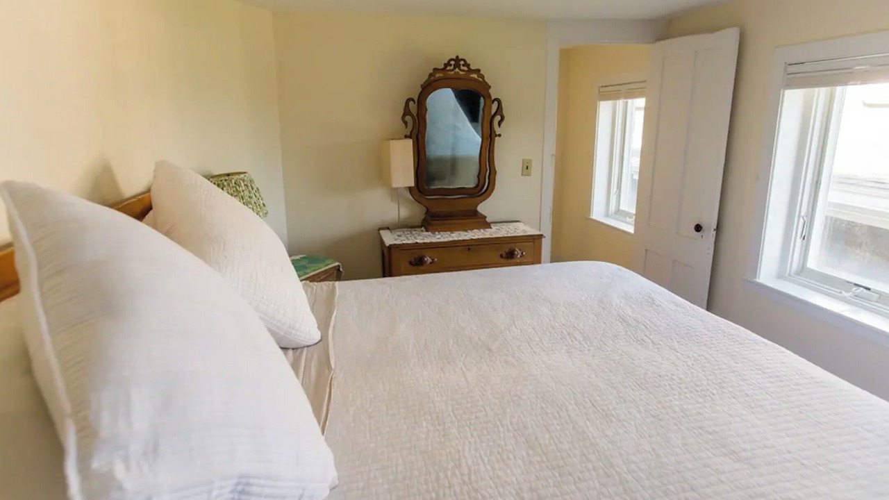 Photo of Bedroom in Gloucester