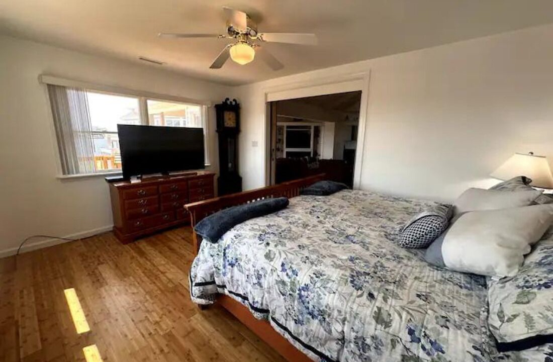 Photo of Bedroom in Colington Harbour
