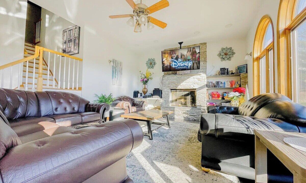 Photo of Livingroom in Ellenville