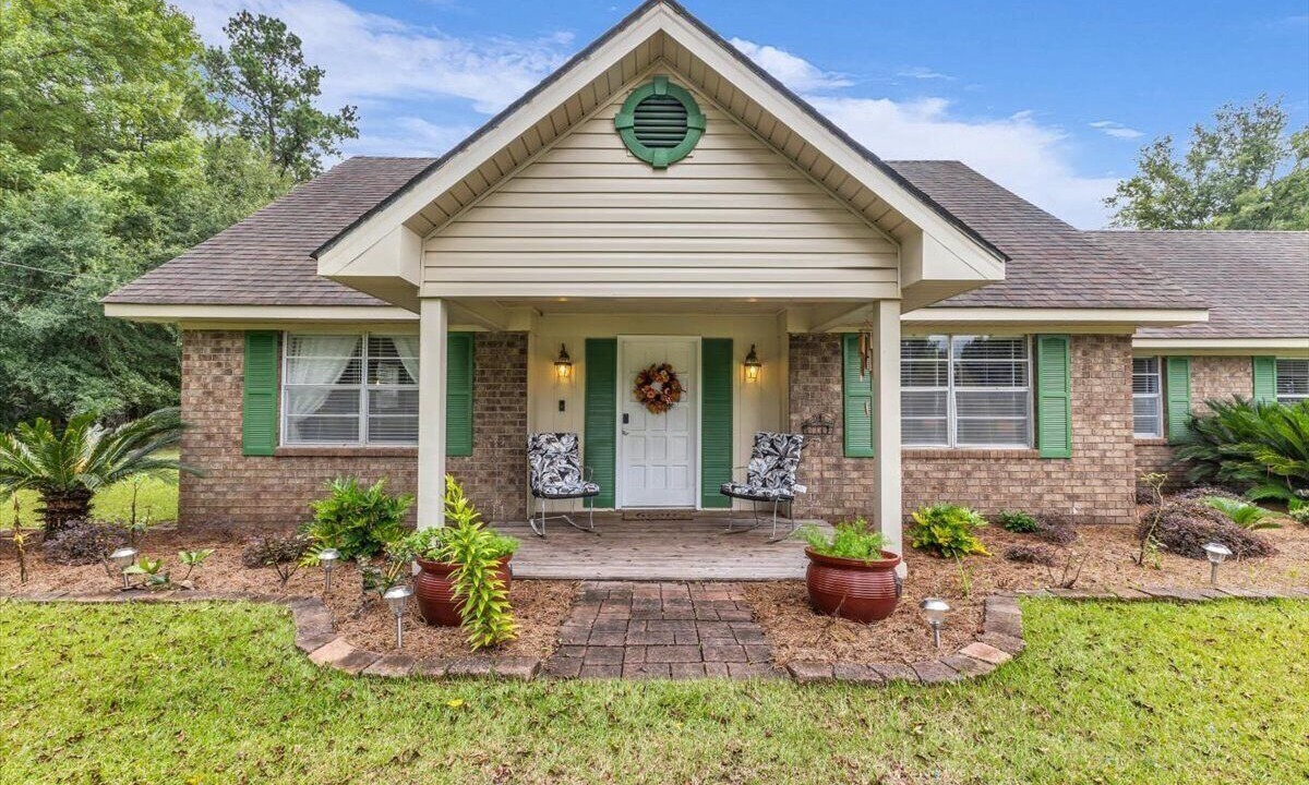 Photo of Outdoor in Bloomingdale