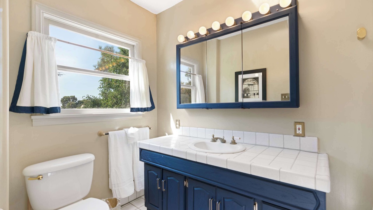 Photo of Bathroom in Sunset Junction