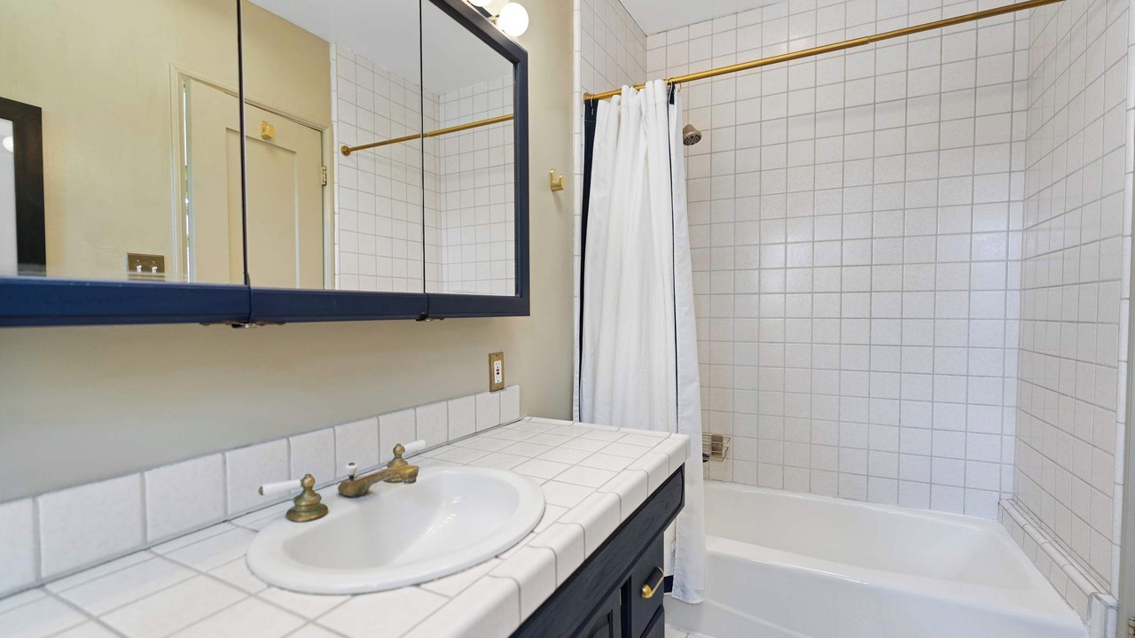 Photo of Bathroom in Sunset Junction