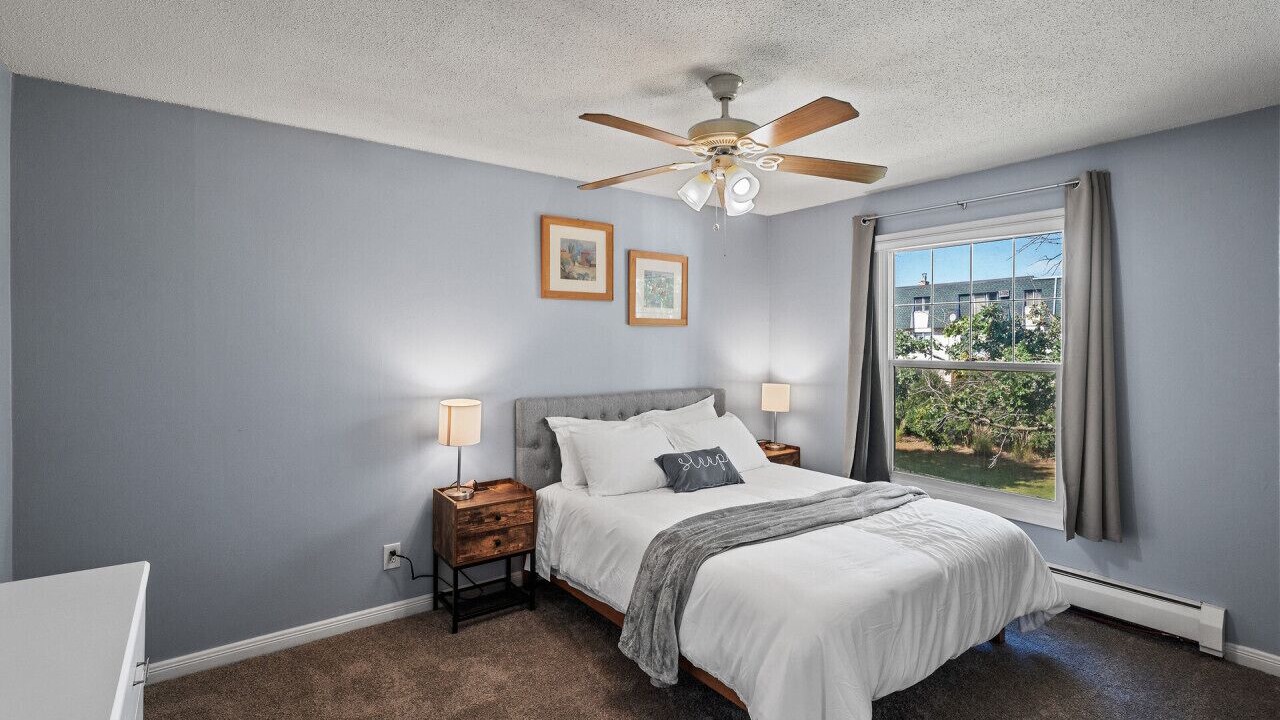 Photo of Bedroom in Spring Lake Park