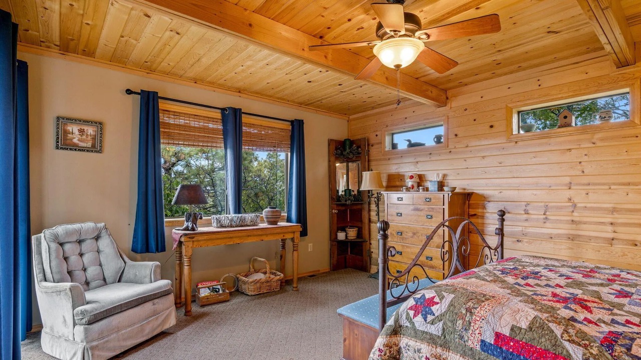 Photo of Bedroom in Timberland Acres