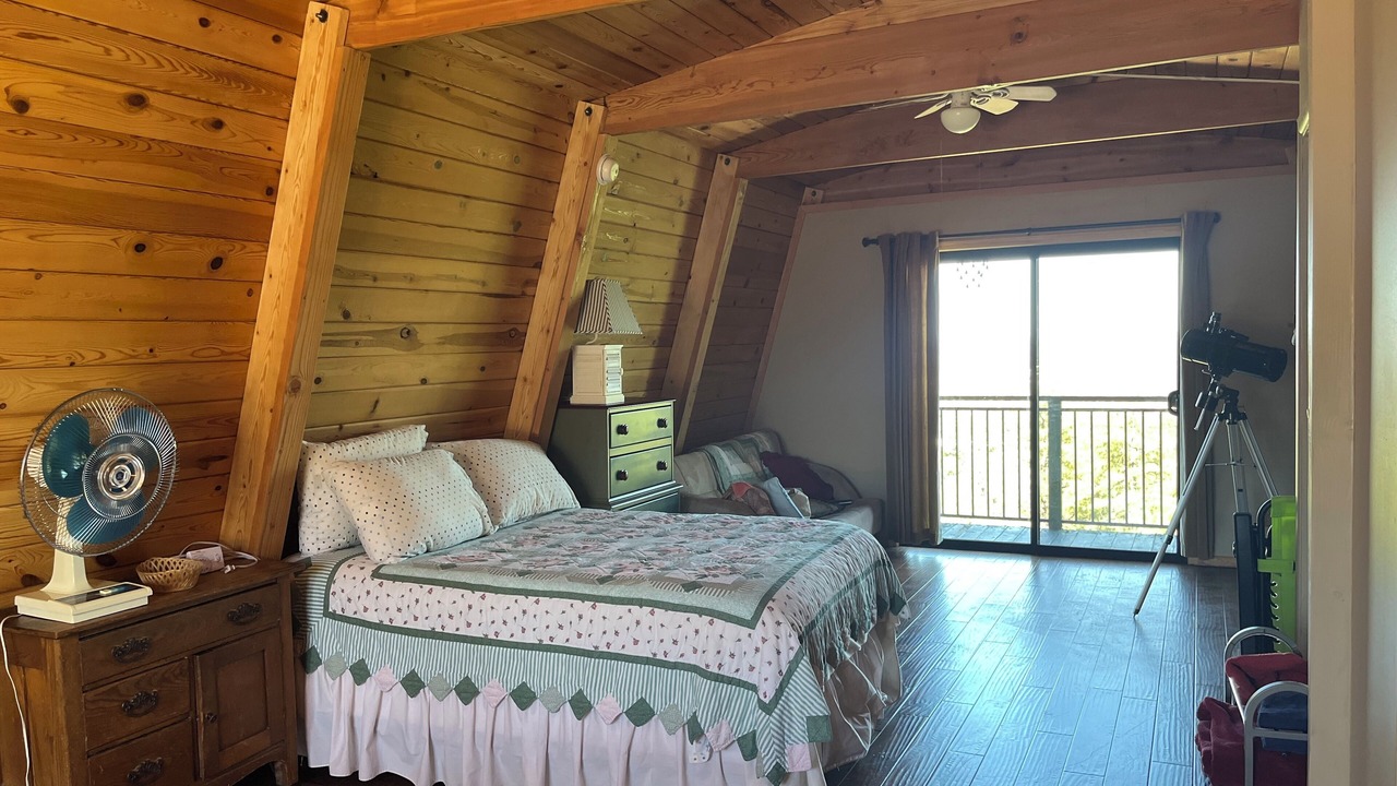 Photo of Bedroom in Timberland Acres