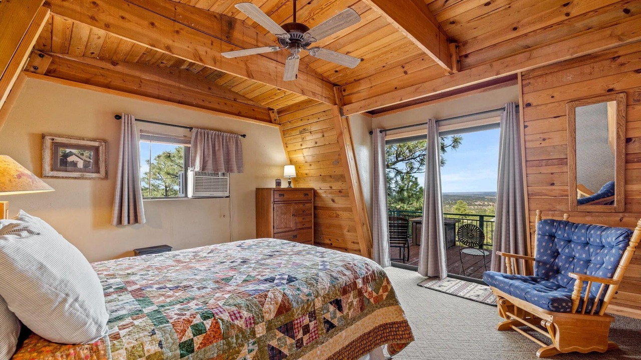 Photo of Bedroom in Timberland Acres