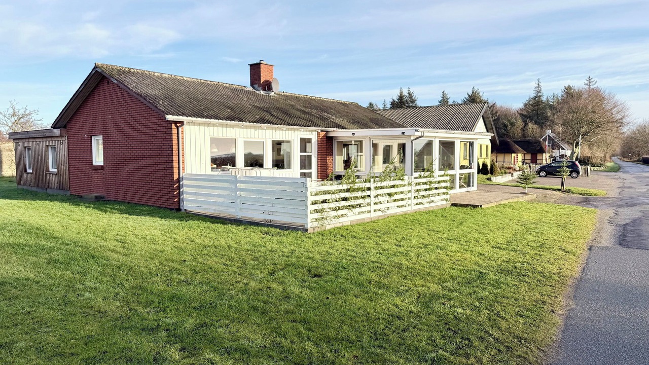 Photo of Others in Øsløs