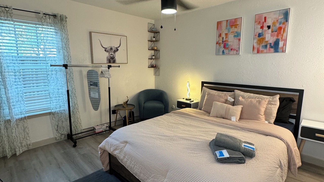 Photo of Bedroom in Park Central