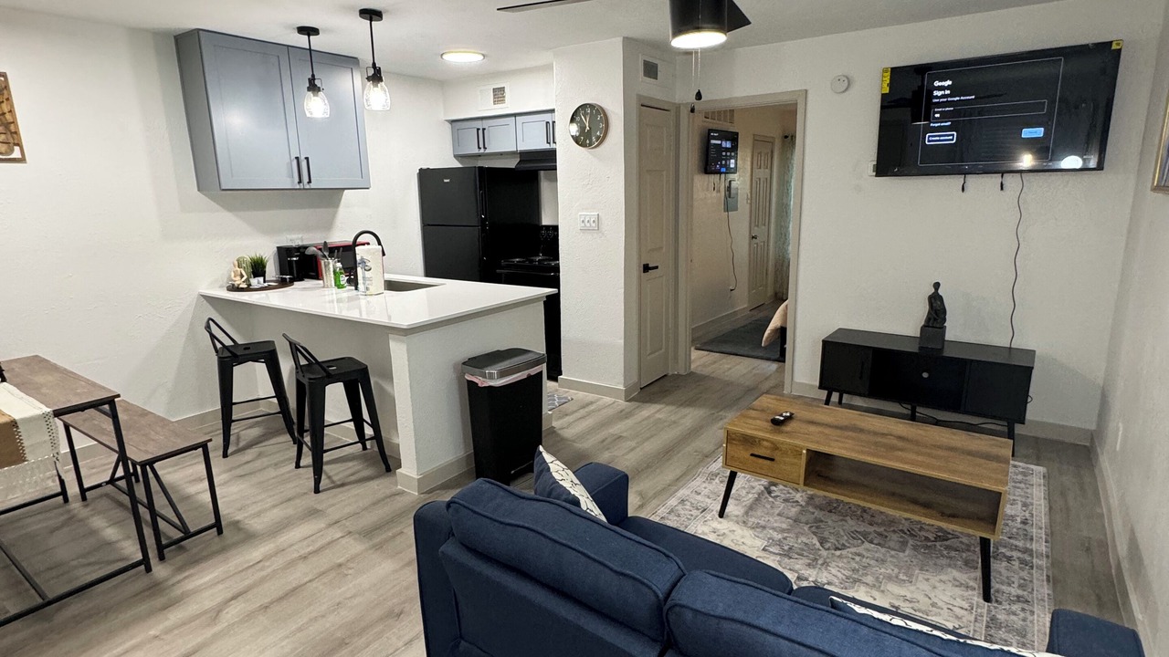 Photo of Livingroom in Park Central
