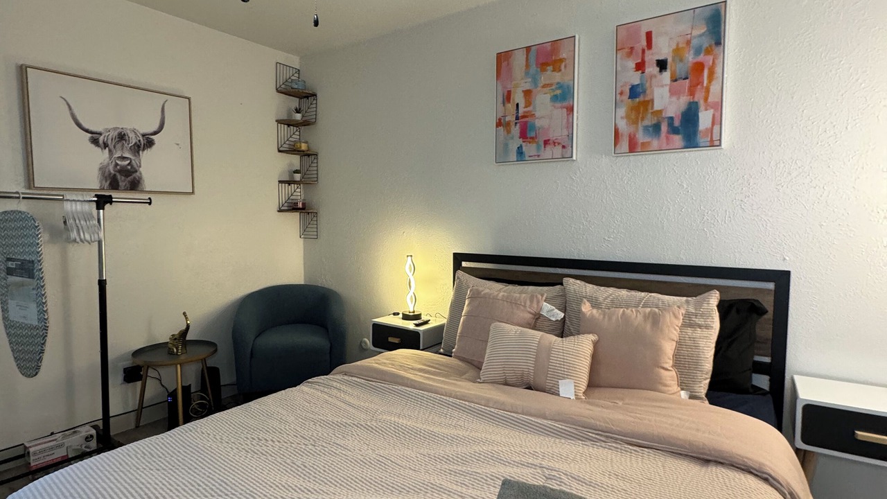 Photo of Bedroom in Park Central