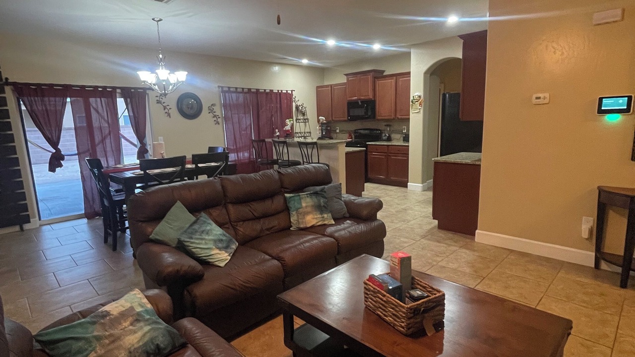 Photo of Livingroom in Hobbs