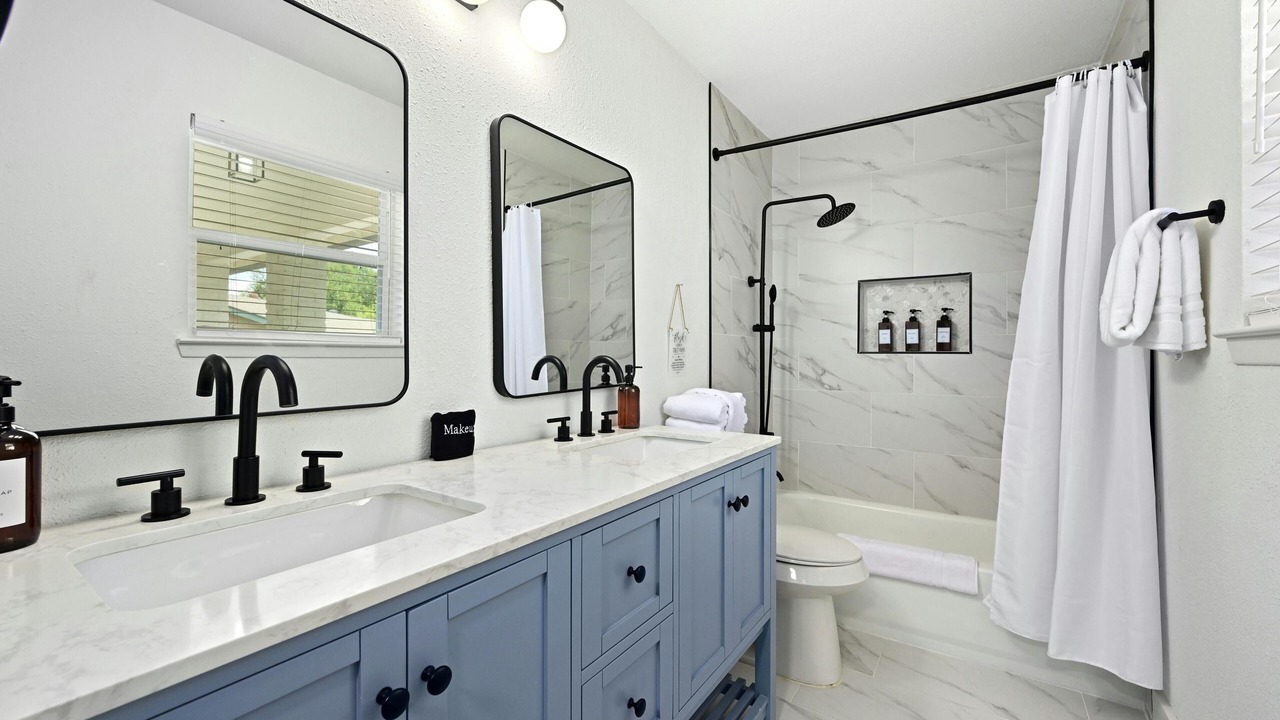 Photo of Bathroom in North Austin Civic Association