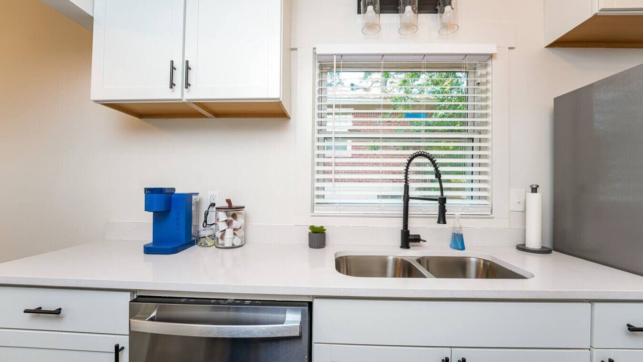 Photo of Kitchen in Candler-McAfee