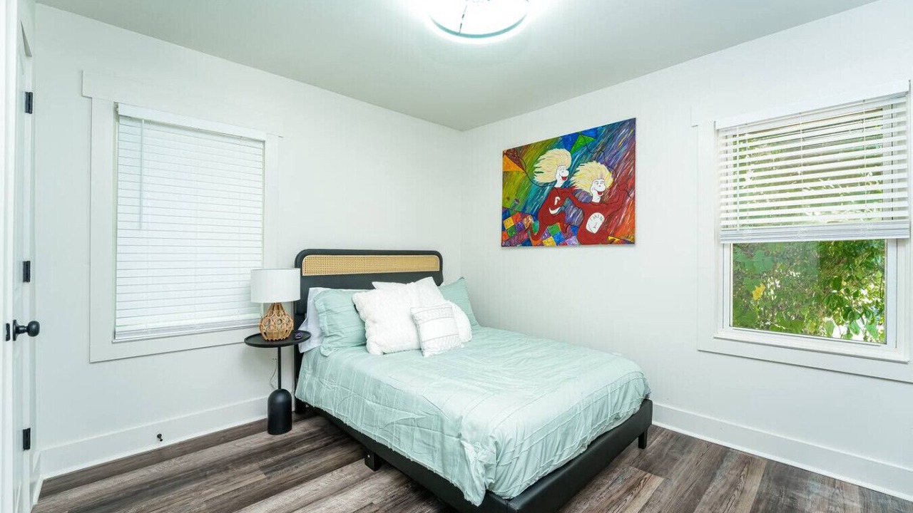 Photo of Bedroom in Candler-McAfee