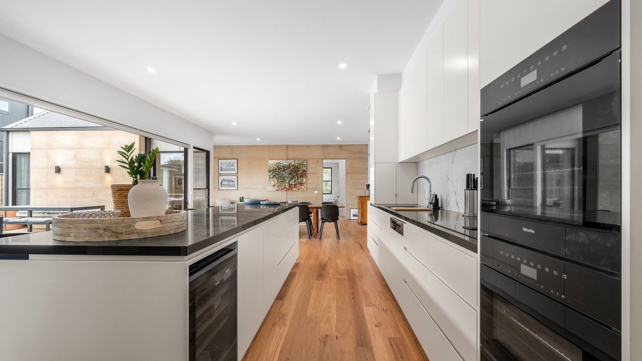 Photo of Kitchen in Point Lonsdale