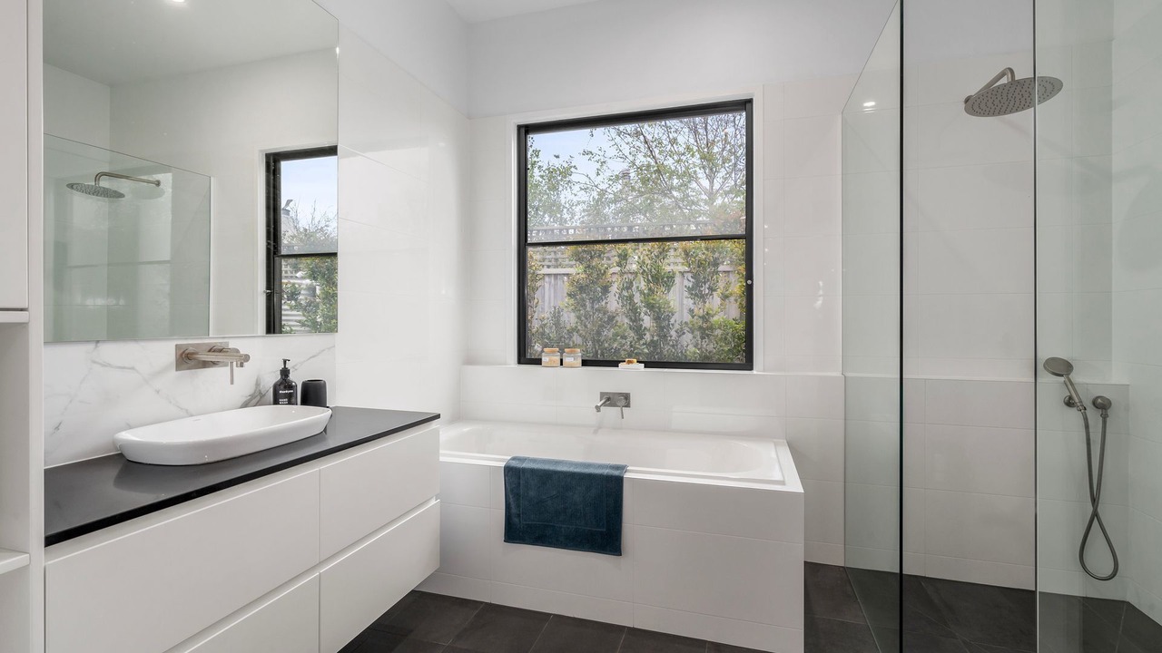 Photo of Bathroom in Point Lonsdale