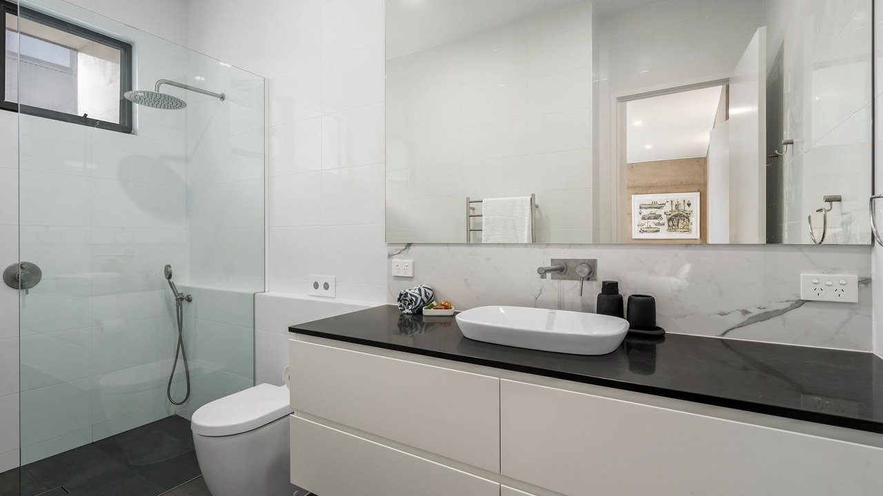 Photo of Bathroom in Point Lonsdale