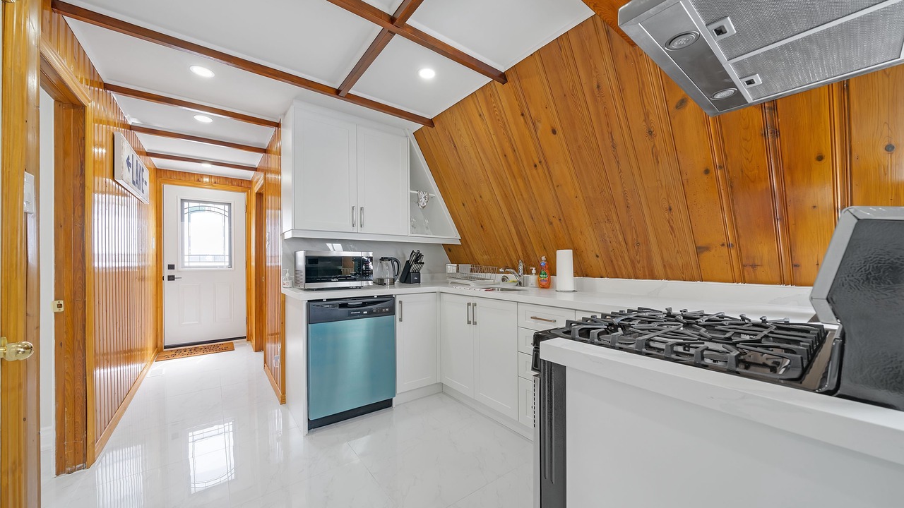 Photo of Kitchen in Barrie