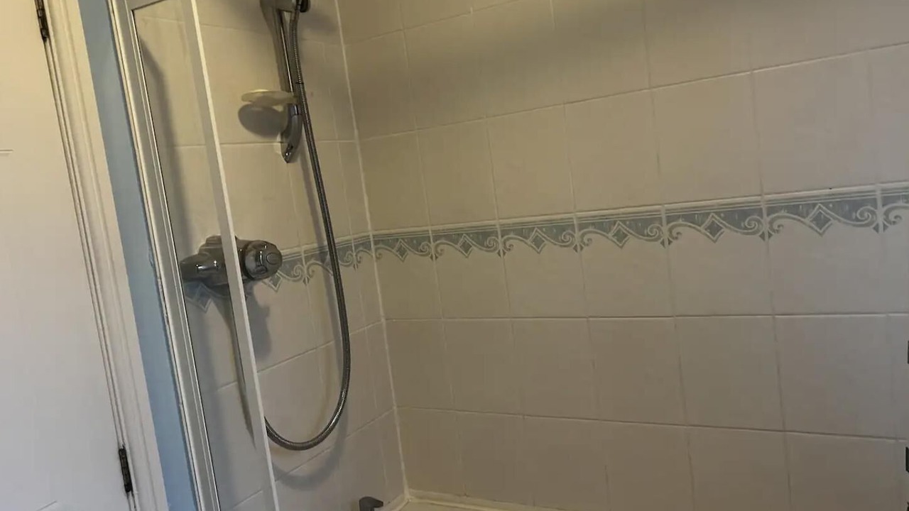 Photo of Others in Oldbury