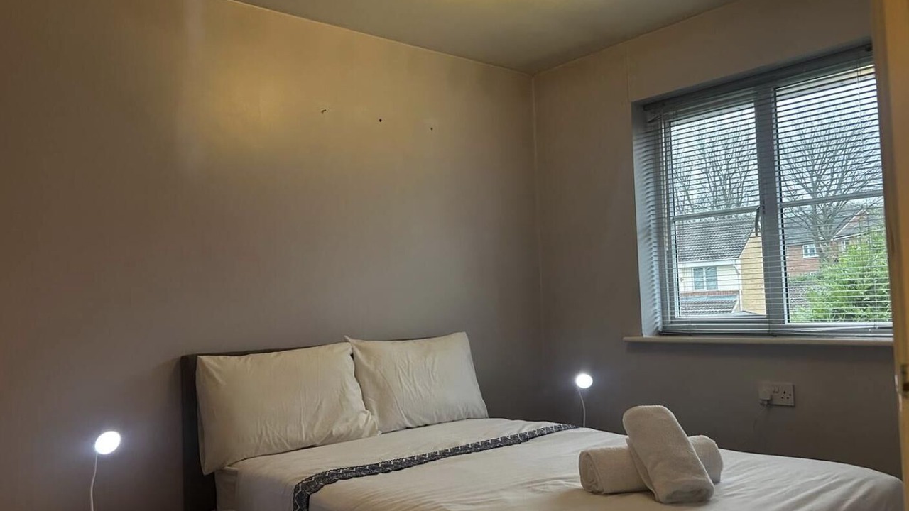 Photo of Others in Oldbury