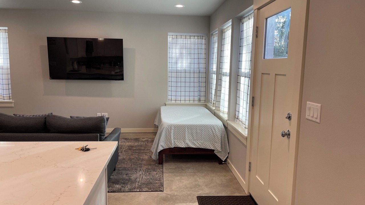 Photo of Livingroom in Southeast Eugene