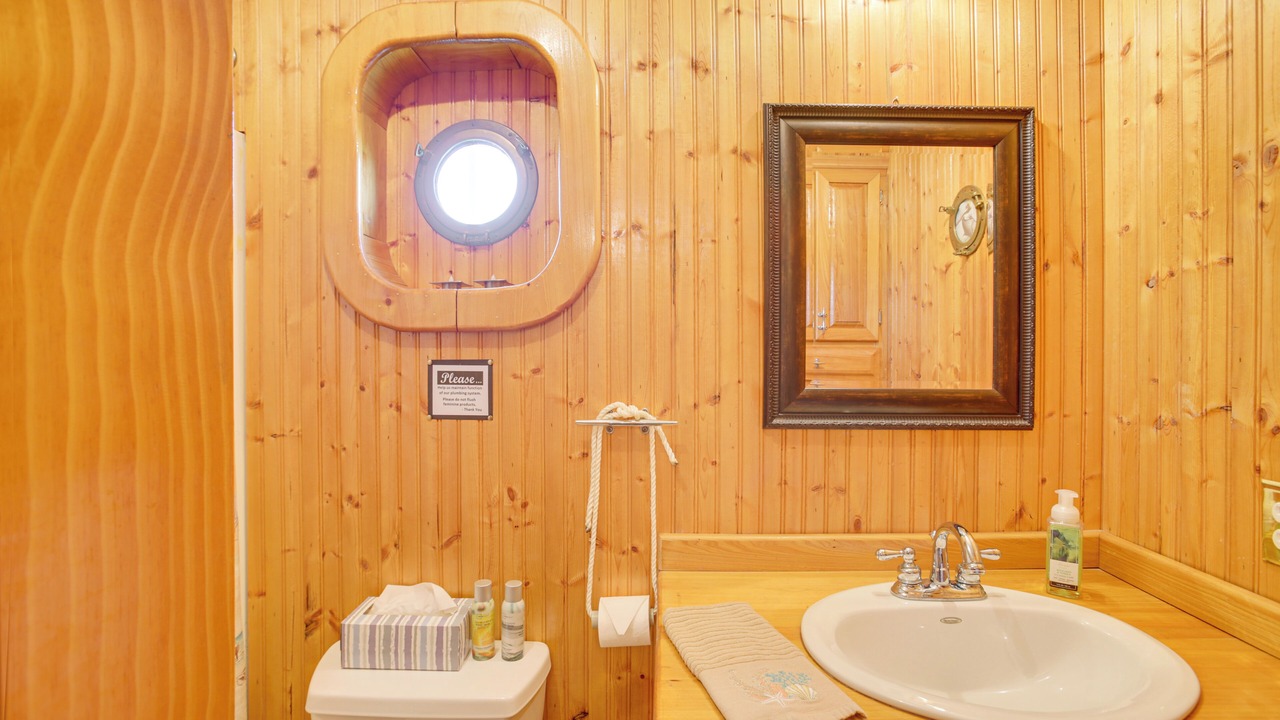 Photo of Bathroom in Houma