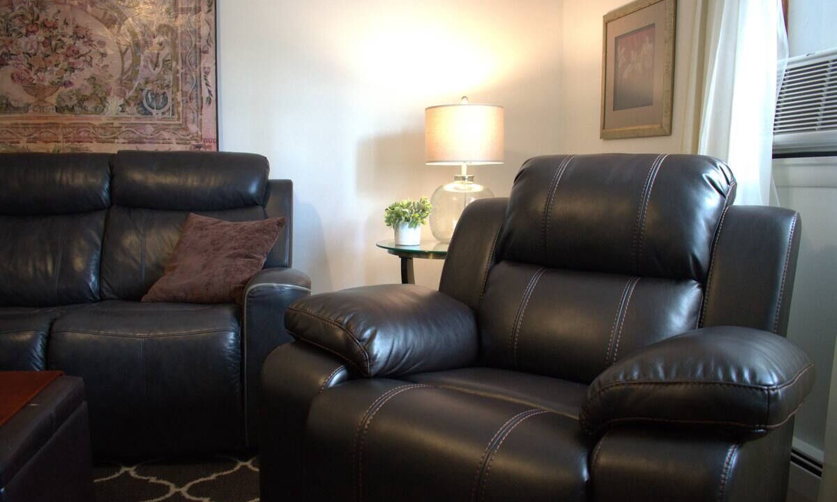 Photo of Livingroom in Corning