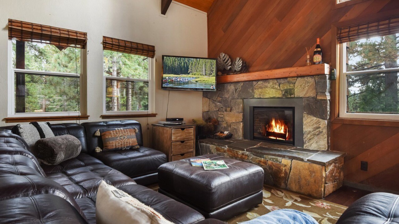 Photo of Livingroom in Carnelian Bay