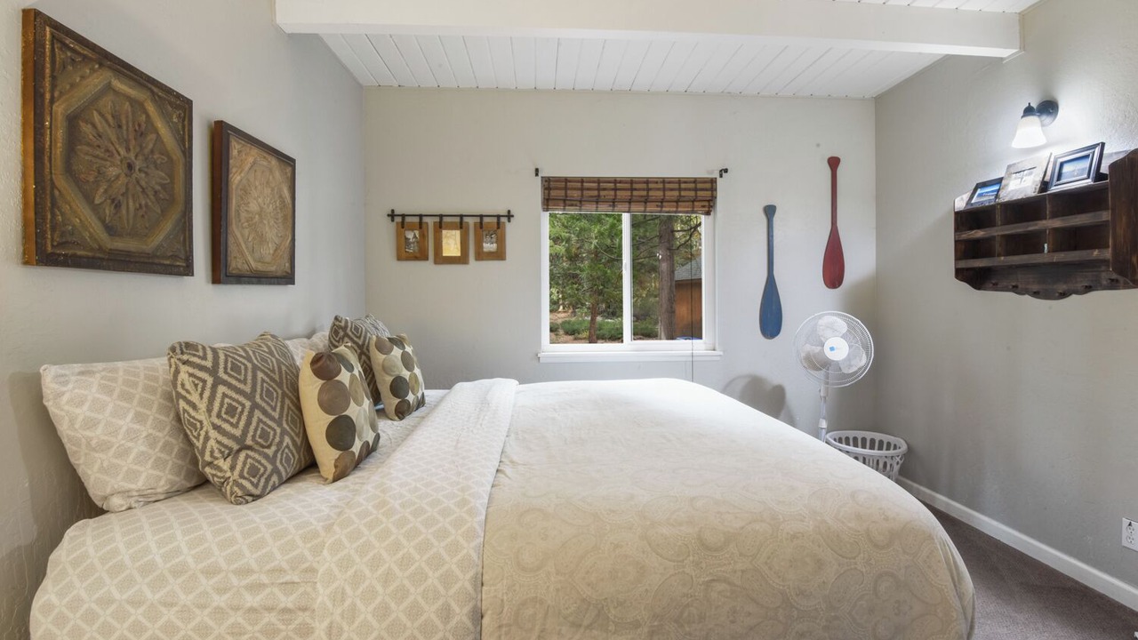 Photo of Bedroom in Carnelian Bay