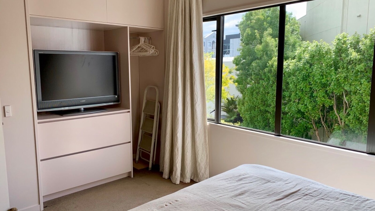 Photo of Others in Ponsonby