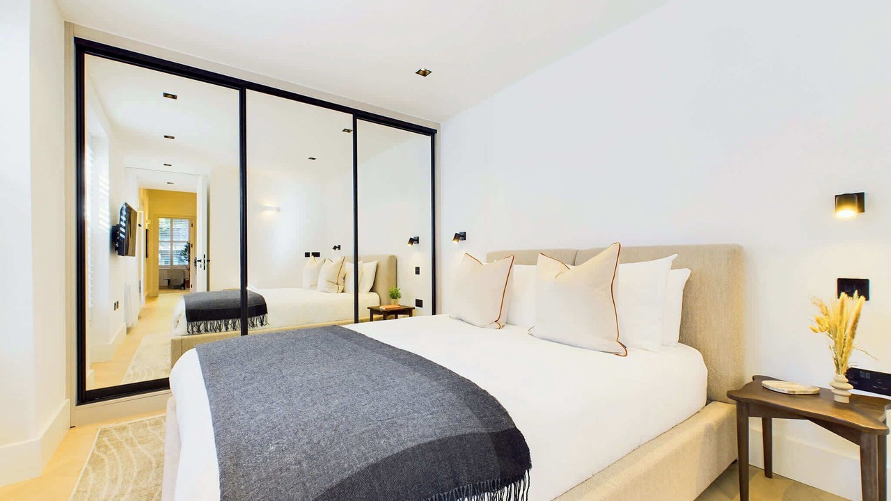 Photo of Bedroom in Maida Vale