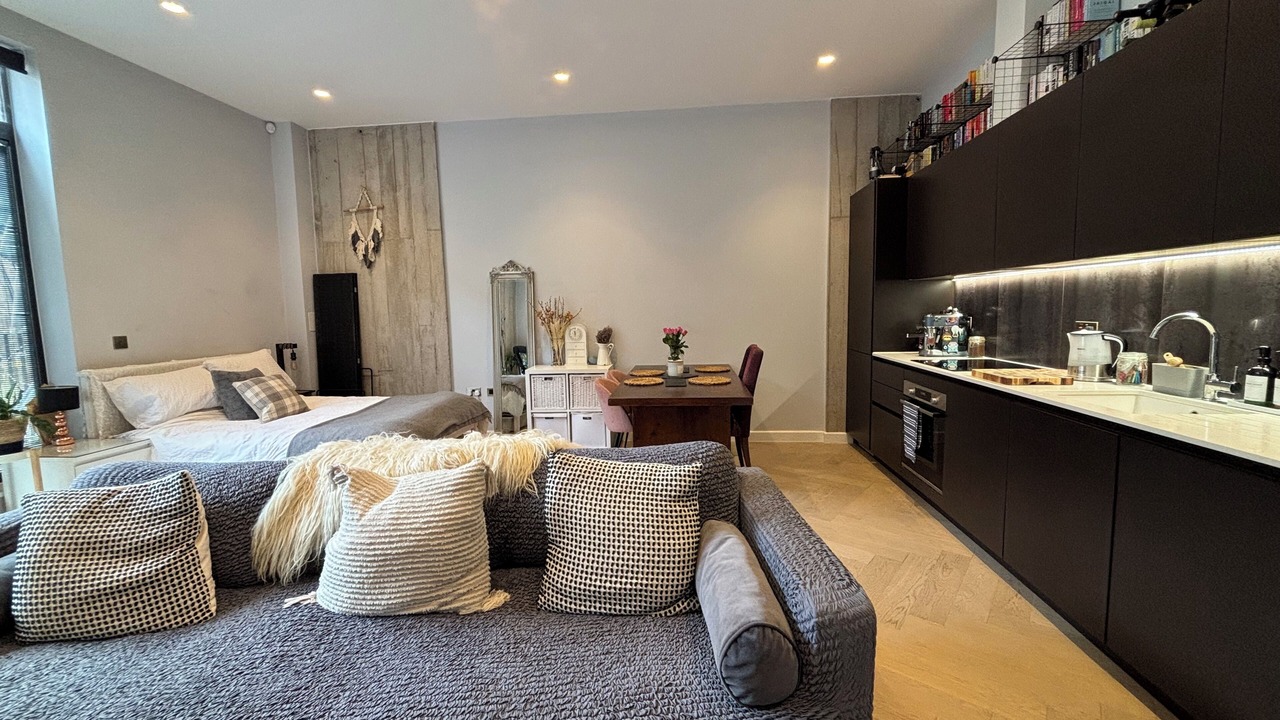 Photo of Others in Hackney