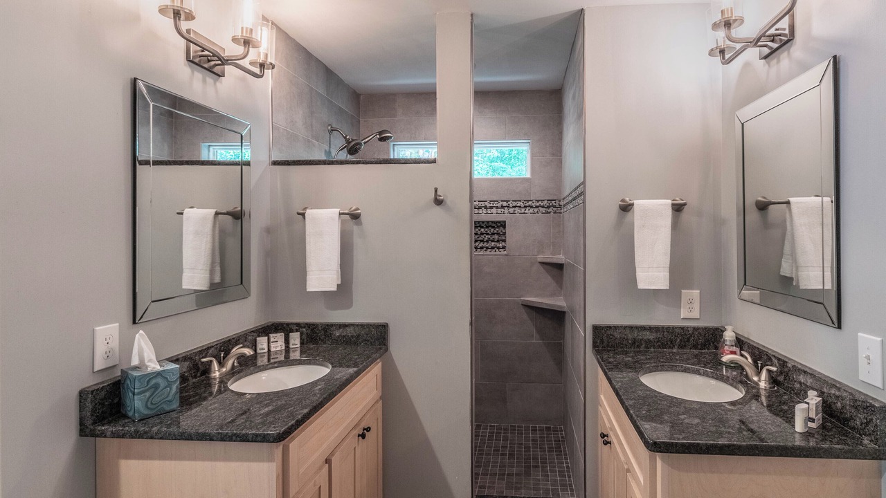 Photo of Bathroom in Bryson City