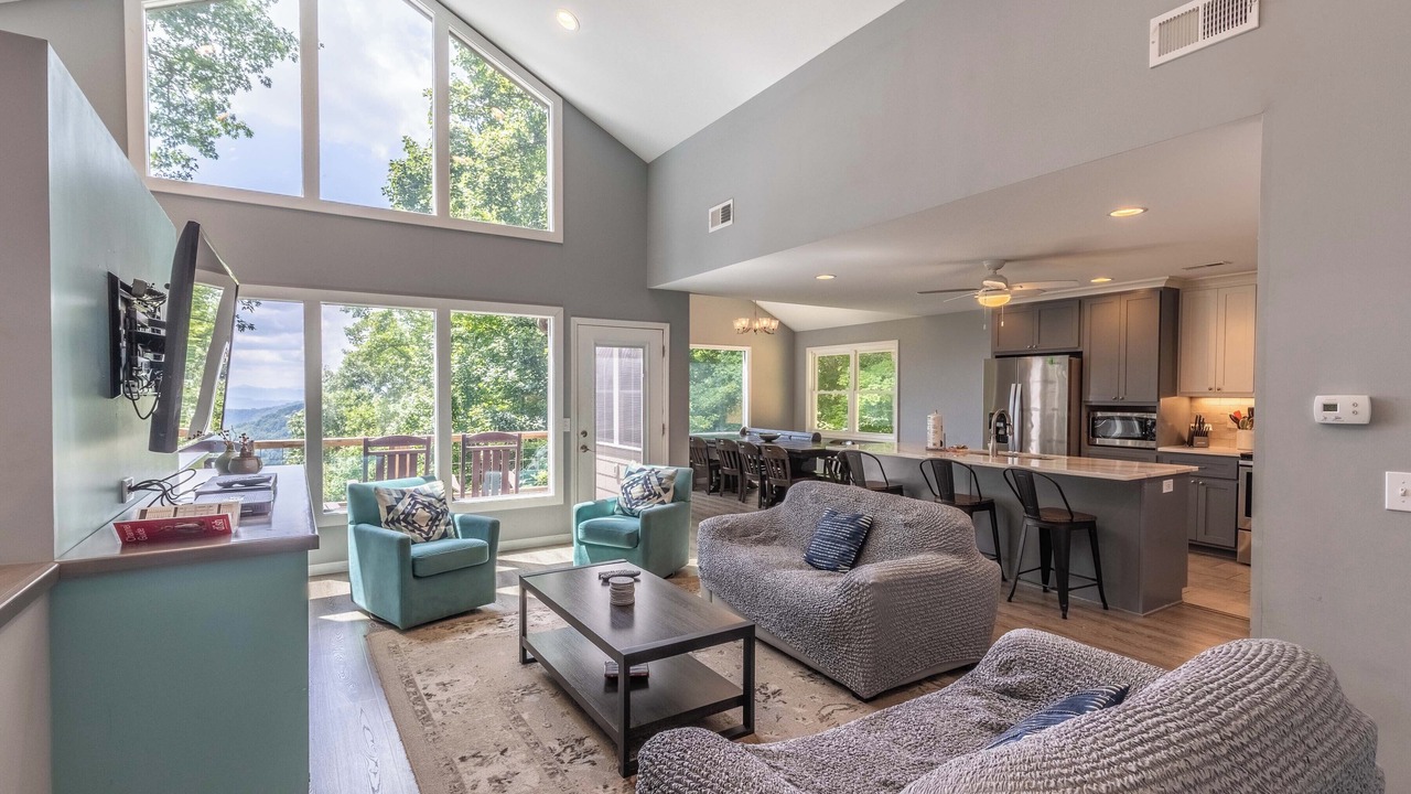 Photo of Livingroom in Bryson City